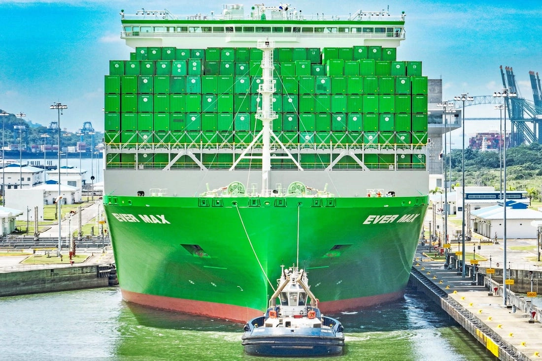 ESG shipping,green shipping,low-carbon shipping